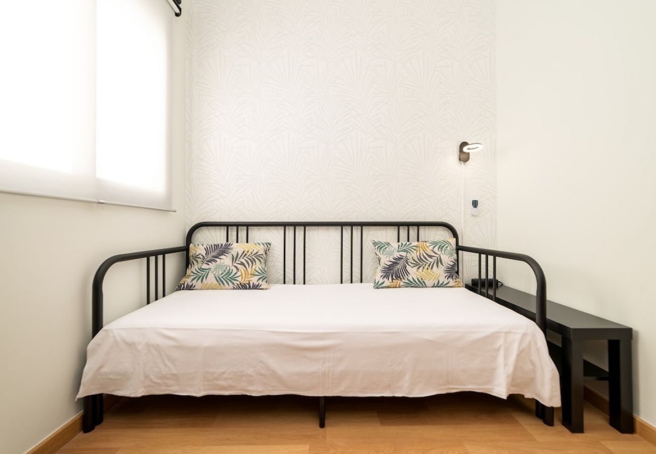 Apartamento en Málaga - -MalagaSunApts- Stylish City Centre Pool&Parking  Apartamento en Málaga - -MalagaSunApts- Stylish City Centre Pool&Parking