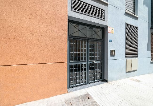 Apartamento en Málaga - -MalagaSunApts- Central*FreeParking*RooftopPool  Apartamento en Málaga - -MalagaSunApts- Central*FreeParking*RooftopPool