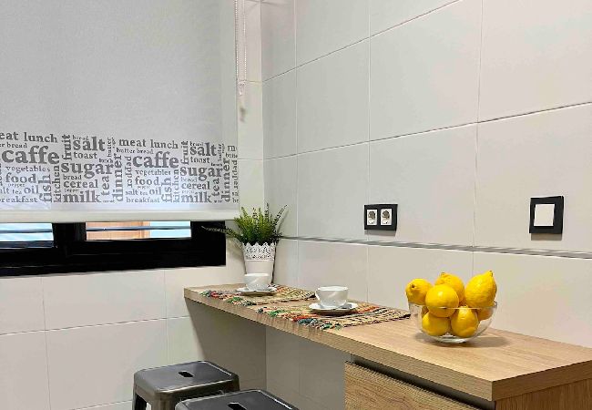 Apartamento en Málaga - -MalagaSunApts- Central*FreeParking*RooftopPool  Apartamento en Málaga - -MalagaSunApts- Central*FreeParking*RooftopPool