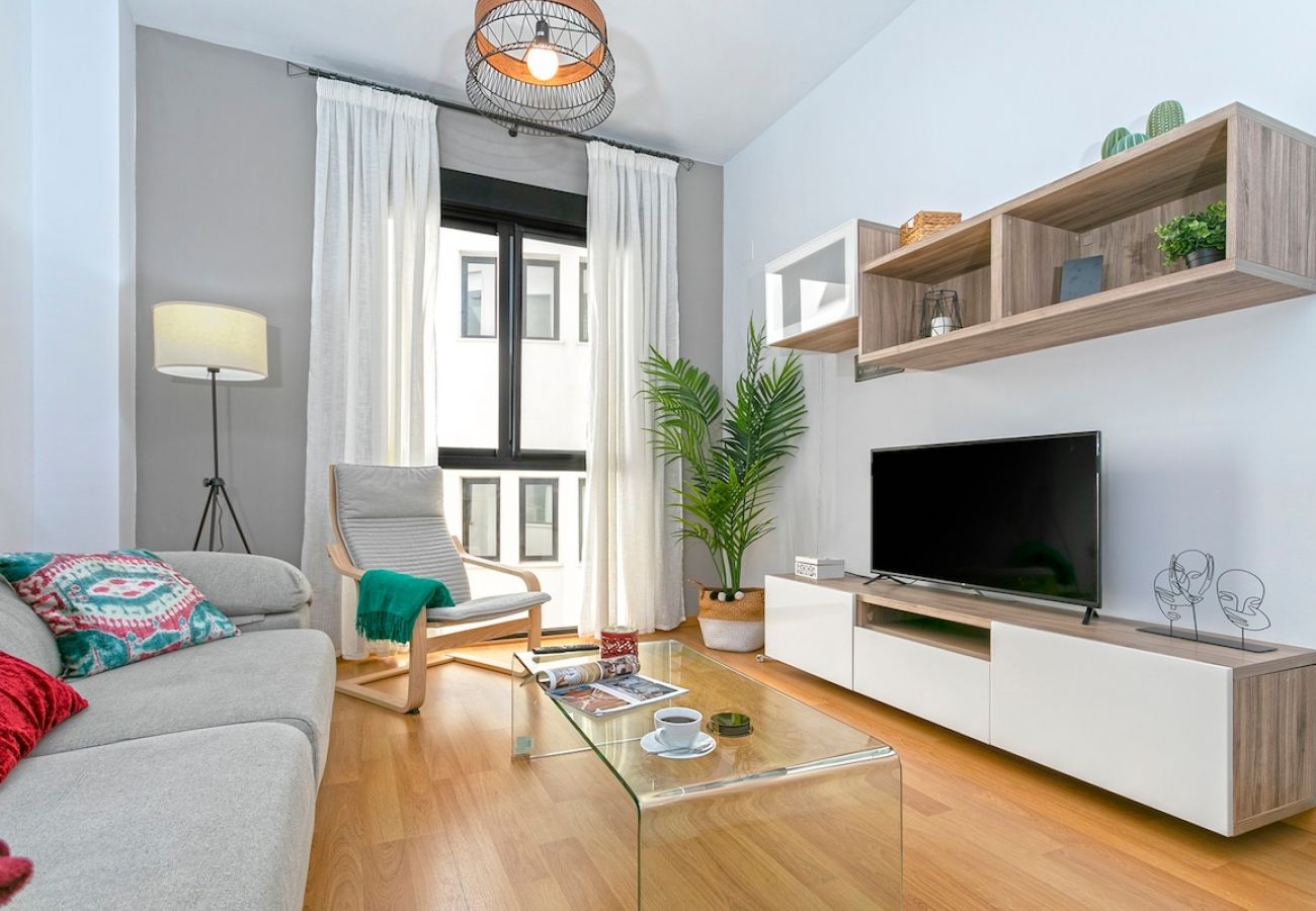 Apartamento en Málaga - -MalagaSunApts- Central*FreeParking*RooftopPool  Apartamento en Málaga - -MalagaSunApts- Central*FreeParking*RooftopPool