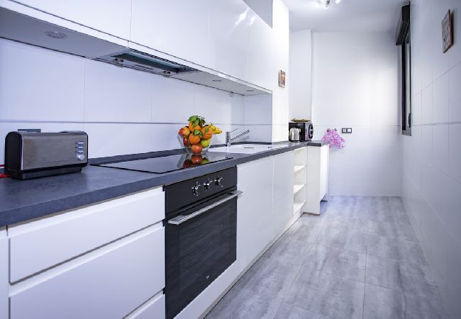 Apartamento en Málaga - -MalagaSunApts- CityCentre Rooftop Pool A/C WIFI  Apartamento en Málaga - -MalagaSunApts- CityCentre Rooftop Pool A/C WIFI