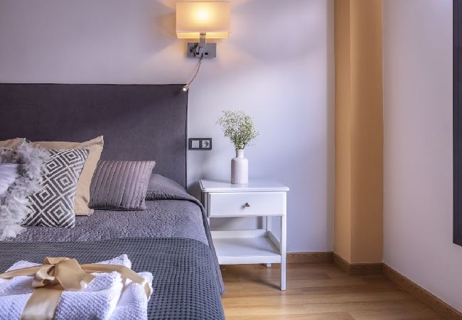 Apartamento en Málaga - -MalagaSunApts- CityCentre Rooftop Pool A/C WIFI  Apartamento en Málaga - -MalagaSunApts- CityCentre Rooftop Pool A/C WIFI