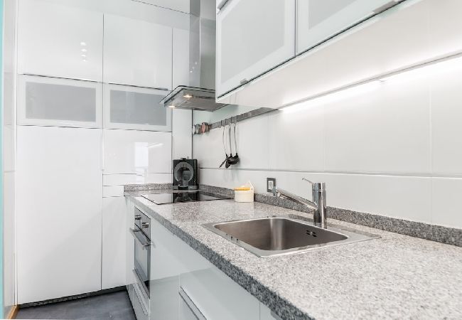 Apartamento en Málaga - -MalagaSunApts- Modern CityCentre Pool&Parking  Apartamento en Málaga - -MalagaSunApts- Modern CityCentre Pool&Parking