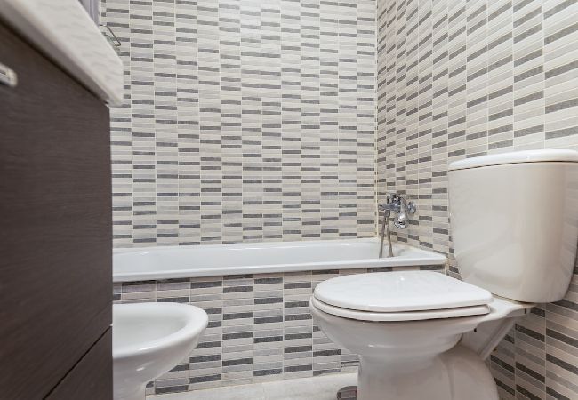 Apartamento en Málaga - -MalagaSunApts- Modern CityCentre Pool&Parking  Apartamento en Málaga - -MalagaSunApts- Modern CityCentre Pool&Parking