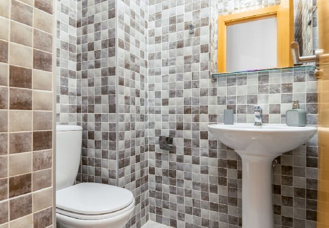 Apartamento en Málaga - -MalagaSunApts- Modern CityCentre Pool&Parking  Apartamento en Málaga - -MalagaSunApts- Modern CityCentre Pool&Parking