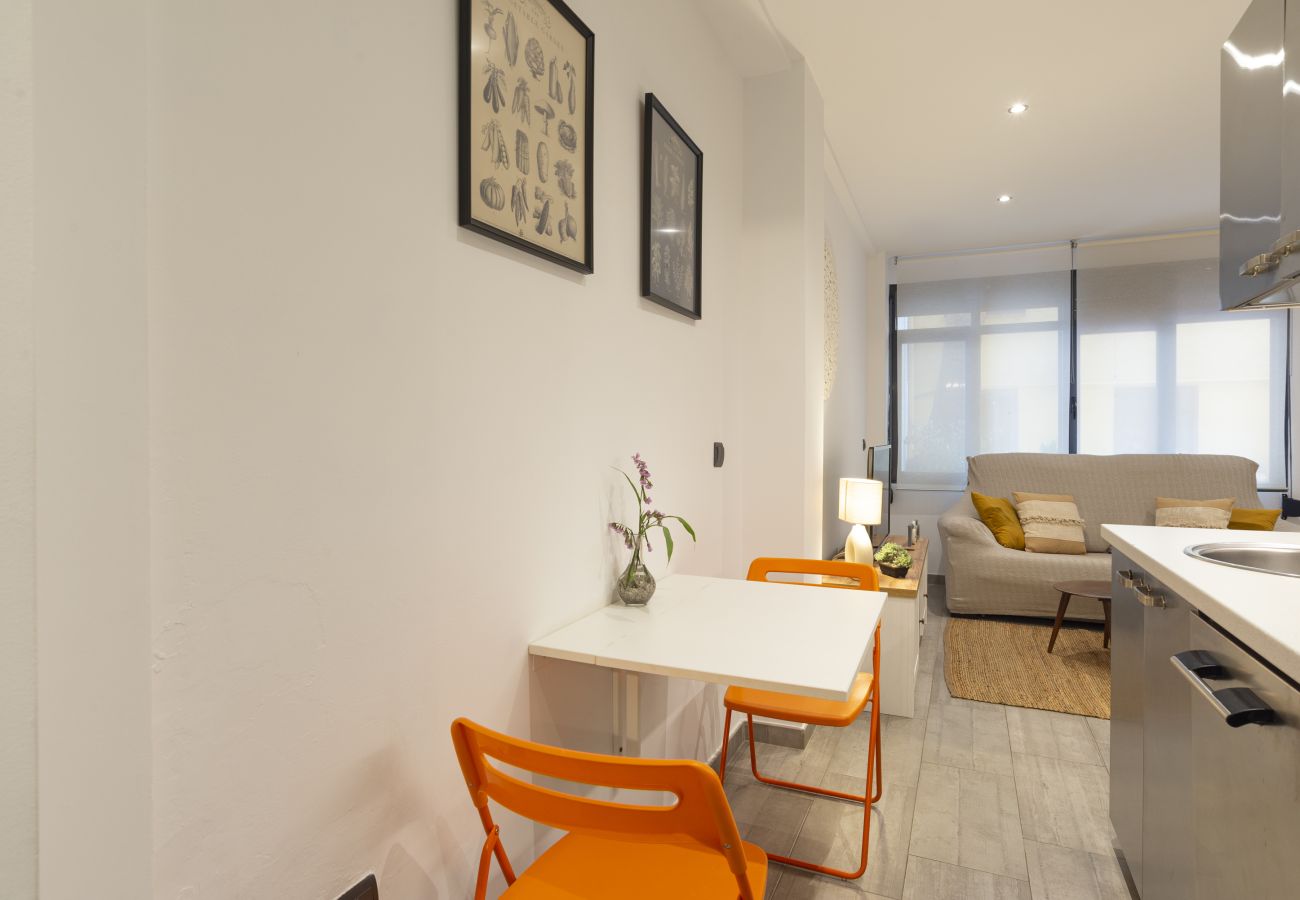 Estudio en Málaga - -MalagaSunApts- Quiet courtyard Andes Perez Estudio en Málaga - -MalagaSunApts- Quiet courtyard Andes Perez