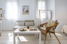 Estudio en Málaga -   -MalagaSunApts-Estudio Mezquitilla center 2nd floor