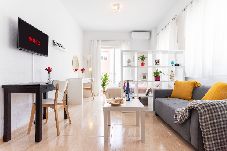 Studio in Málaga - -MalagaSunApts- Bright City Centre Studio 