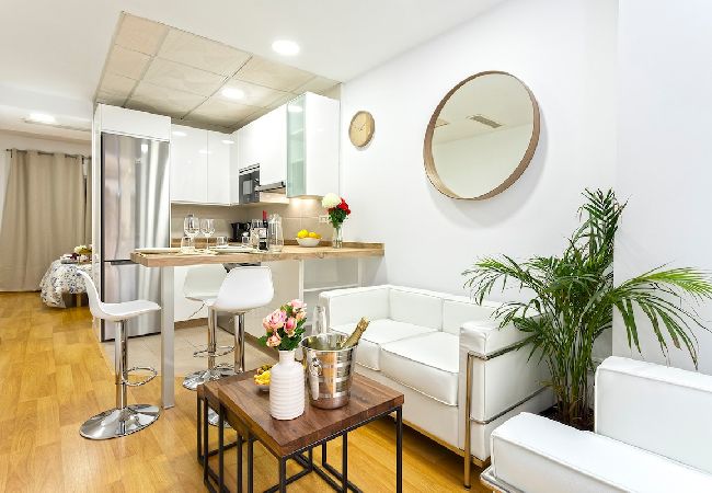  in Málaga - -MalagaSunApts- Fashion Historical city centre 