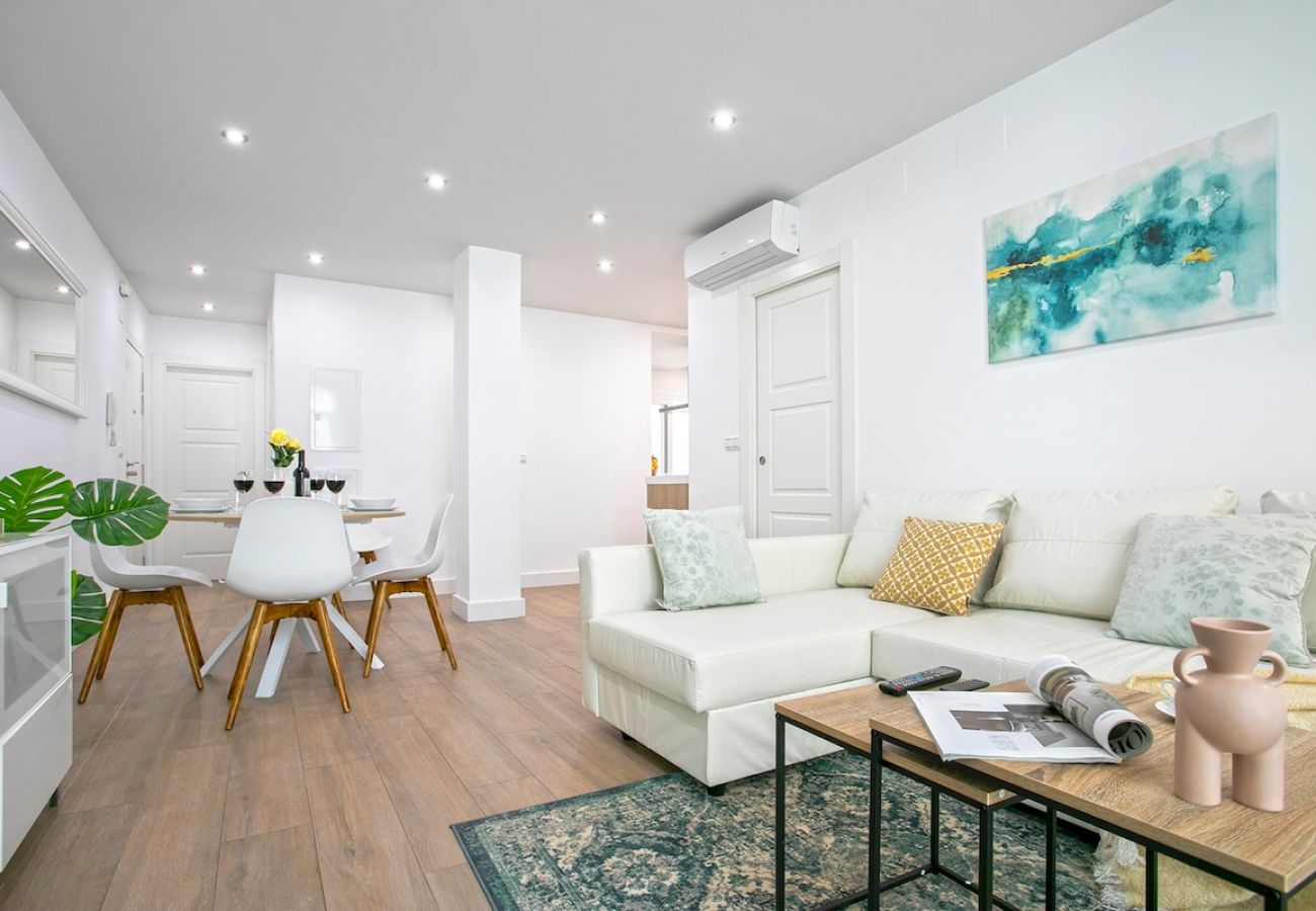 Apartment in Málaga - -MalagaSunApts-CityCentre Private Patio  Apartment in Málaga - -MalagaSunApts-CityCentre Private Patio