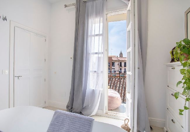 Apartment in Málaga - -MalagaSunApts- Luxury HistoricalCentre  Apartment in Málaga - -MalagaSunApts- Luxury HistoricalCentre