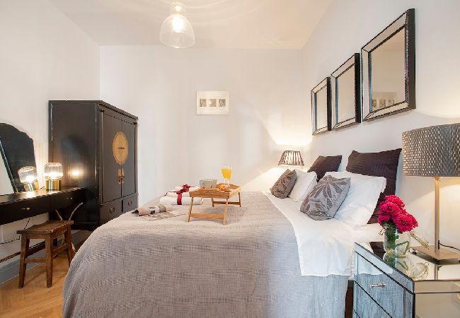 Apartment in Málaga - -MalagaSunApts- Luxury HistoricalCentre  Apartment in Málaga - -MalagaSunApts- Luxury HistoricalCentre