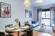 Apartment in Málaga - -MalagaSunApts- Rooftop Pool & FREE Parking 