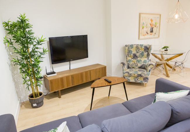 Apartment in Málaga - -MalagaSunApts-Central&Cozy 3BDs Apartment in Málaga - -MalagaSunApts-Central&Cozy 3BDs