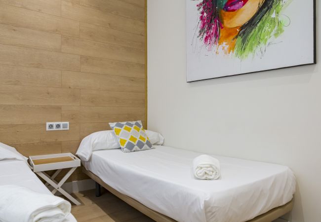 Apartment in Málaga - -MalagaSunApts-Central&Cozy 3BDs Apartment in Málaga - -MalagaSunApts-Central&Cozy 3BDs