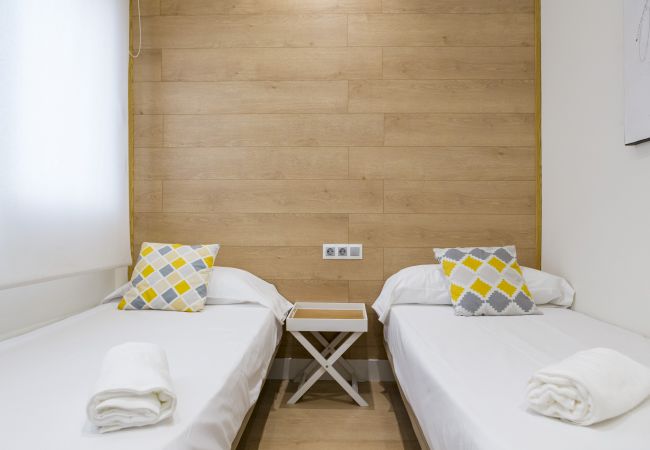 Apartment in Málaga - -MalagaSunApts-Central&Cozy 3BDs Apartment in Málaga - -MalagaSunApts-Central&Cozy 3BDs