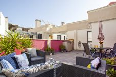 Apartment in Málaga - -MalagaSunApts-Romantic Private Terrace&Shared Pool