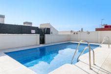 Apartment in Málaga - -MalagaSunApts-Romantic Private Terrace&Shared Pool