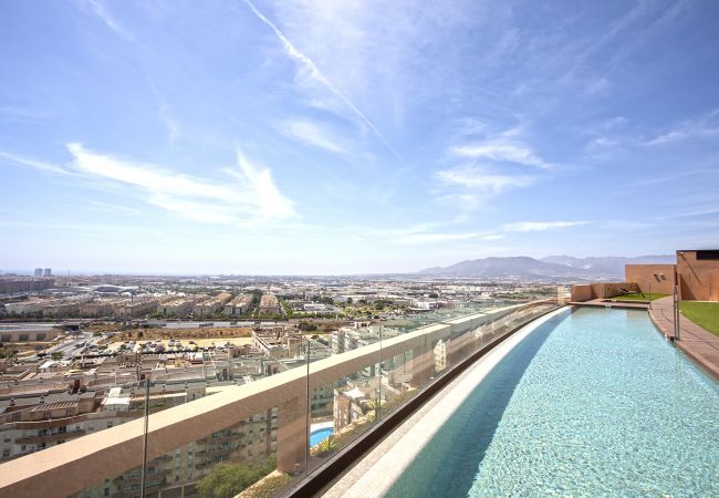  in Málaga - -MalagaSunApts-SkyGarden Teatinos Pool Fitness Playground