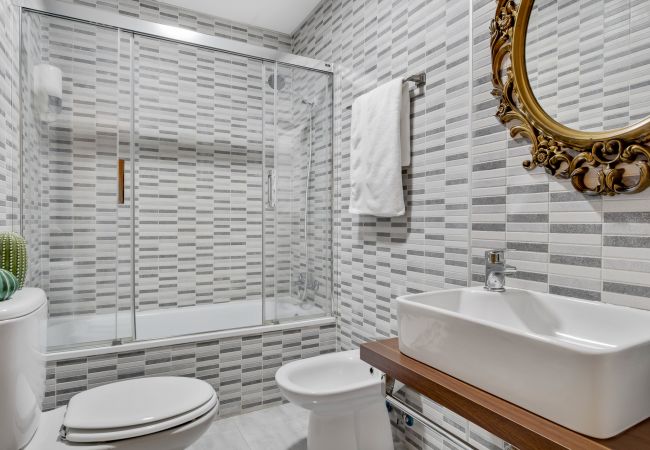 Apartment in Málaga - -MalagaSunApts-City Centre+Terrace+Pool&Parking Apartment in Málaga - -MalagaSunApts-City Centre+Terrace+Pool&Parking