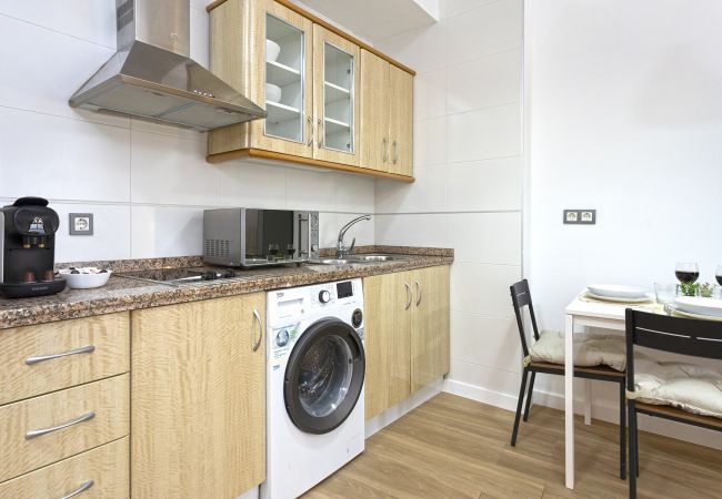 Apartment in Málaga - -MalagaSunApts-Cervantes Pool&Parking Apartment in Málaga - -MalagaSunApts-Cervantes Pool&Parking