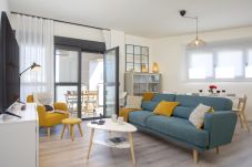 Apartment in Málaga - -MalagaSunApts-Centre Pool&Parking Bus-Train Station