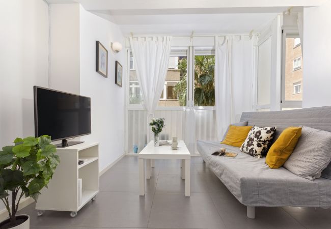 Studio in Málaga - -MalagaSunApts-Malagueta Beach Estudio AA/WIFI Studio in Málaga - -MalagaSunApts-Malagueta Beach Estudio AA/WIFI